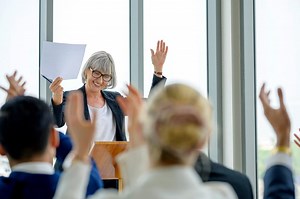 Retirement Speech Examples and Ideas That Get It Right | LoveToKnow