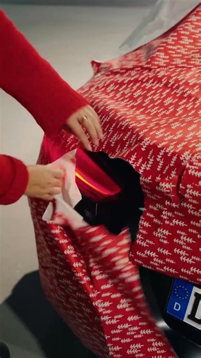 BMW on Instagram: "Not everything on the wishlist comes in a box 🎁 The BMW Z4 Final Edition. #THEZ4 #BMWM #Z4 #BMW #MPower Mandatory information according to German law ’Pkw-EnVKV’ based on WLTP: energy consumption combined: 8,7-8,0 l/100 km; CO₂ emissions combined: 197-181 g/km; CO₂ class(es): G."