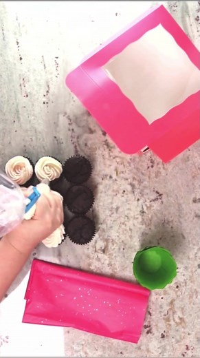 4K views · 39 reactions | How to Make Easy Cupcake Bouquets (in a...