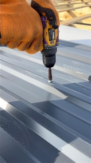 Screw Threading Up Close.