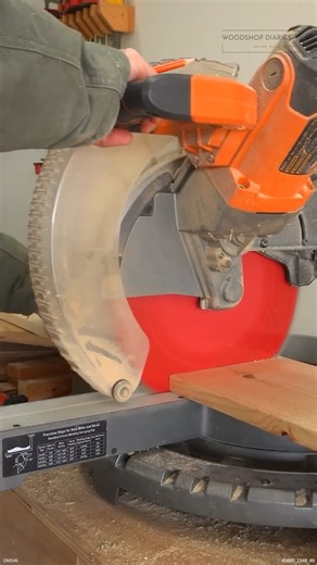 12K views · 173 reactions | Custom Floating Desk Build for SMALL Spaces #floatingfurniture #desk #deskbuild #smallspacesolutions | Woodshop Diaries | Facebook