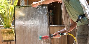 7 Ways to Clean Window Screens Like a Pro