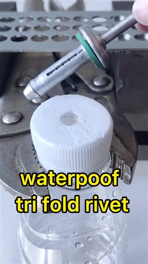 DIN 7337 Waterproof Exploding Tri-fold Blind Rivet With Rubber