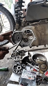 149K views · 2.7K reactions | Installing the Yamaha Mio 125 transmission gear using manual tools . . . . . . . . . . #engine #repair #mechanic #automotive #motorbike #motorcycle #diy #clutch #usa #florida #newyork #miami #spain #madrid #barcelona #australia #sweden #stockholm #denmark #netherlands #leeds #Liverpool #manchester #london #england #virals #fypシ゚ | Aeon | Facebook