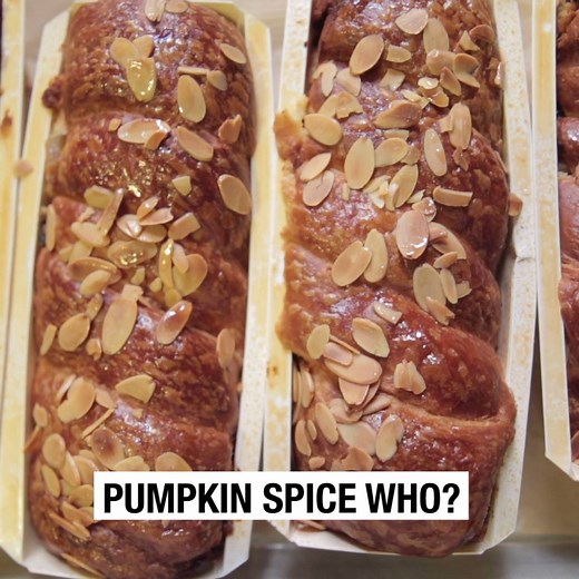 Breads Bakery's Apple Cinnamon Babka Will Fulfill Your Fall Food Fantasies. http://bzfd.it/2cTLa9B | BuzzFeed Food