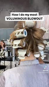 343K views · 545 reactions | Pumping up that volume with @colorbycarlos  • Yes, I left her sitting too long with wet hair while I set up for this video! Thank you Thank you Thank you for all the love on my BOUNCIEST BLOWOUT video. I wanted to show you the difference between that and a VOLUMINOUS BLOWOUT is , for me. It’s less curl  | Hairbrained | Facebook