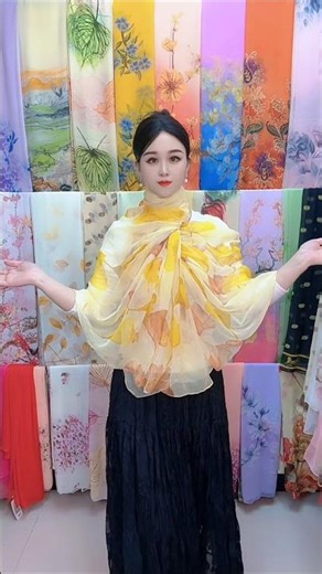 how to wear scarf 🧣 in different styles😍👌#beautifuldesigns #fashionstyles #viralvideo #scarf