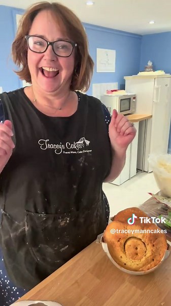 Creating a 3D Bear Cake with Wilton Tin