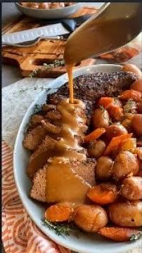 Easy Crock Pot Tri Tip Roast