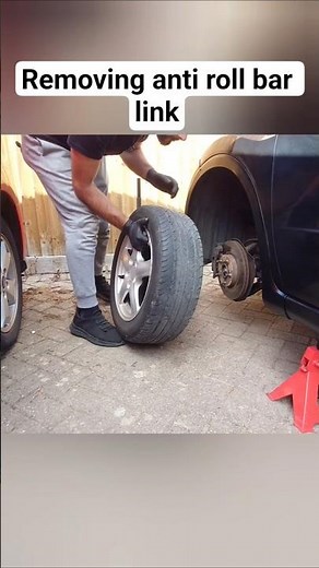 Sway bar link/anti roll bar link replacement