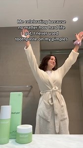 Why use toothpaste when you can use Hemp instead…? 🌿 #mecelebratingbecause #mecelebrating #tiktoktrend #tiktoktrendmay #maytiktoktrend #pimples #toothpasteonpimple #pimpleremedies #skincaremistakes | Hey Bud Skincare