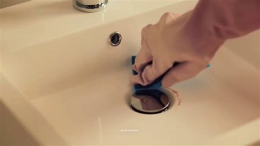 Clorox Scentiva Scented Bleach TV Spot, 'Scentiva Cherry Blossom'