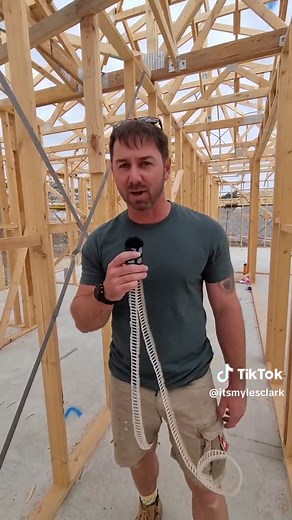 Ep18: Frame Stage is complete, this is what it should look like when your builder is scratching for their frame Stage payment. At this point you'll find the building surveyor come out and sign off or reject the frame. #newhomeseries #newhome #buildingadvice #builder #mylesclark