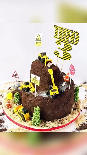 Digger Cake Designs for Celebrating Success