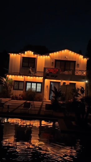 2K views | From everyday glow to full celebration mode—these lights do it all.  Meet the eufy Permanent Outdoor Lights S4. Smart. Sleek. Stunning.  https://eufyofficial.com/S4Lights | eufy | Facebook