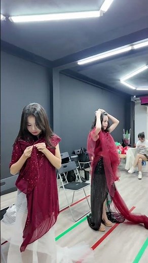 Will a 10-minute outfit and accessory styling challenge be too tough for the BYB kid models?