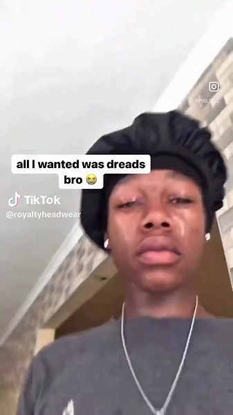 It’s okay to let them dreads go 😂😂😂. Get with this waves life and let Royalty Headwear care for your crown! - - #silkydurag #royaltyheadwear #360waves #waves #blackhair