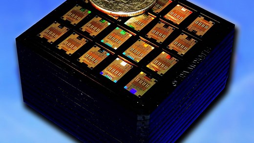 IBM demos first fully integrated monolithic silicon photonics chip