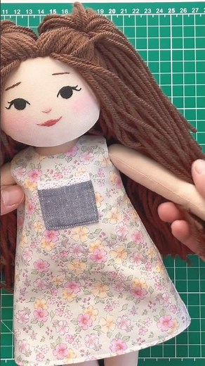Oh, and the entire pattern is free! Check out my Sprout playlist for a complete cloth doll pattern!