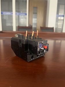 [Hot Item] Lr D33 Thermal Overload Relay Ideal for Industrial Motor Overload Defense