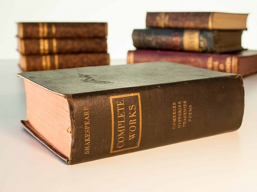 6 Shakespeare Monologues Everyone Should Know