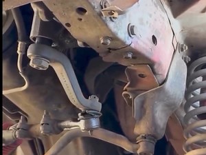 Cracked truck frame | C10 Trucks