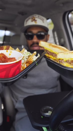 Dave Schratz on Instagram: "@applebees with the new menu items #foodreview #applebees"