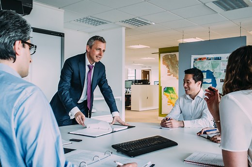 15 Essential Leadership Skills Need to Lead Team Successfully
