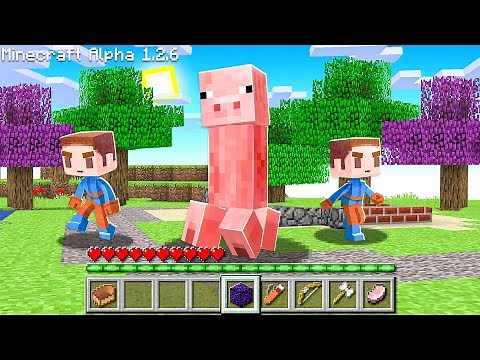 THE FIRST VERSION OF MINECRAFT EVER! (10 years ago)