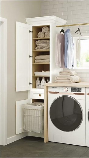 Linen Cabinet with Hamper
