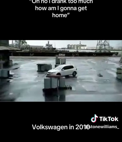 Driving a Volkswagen Golf 6 GTI: A Visual Experience