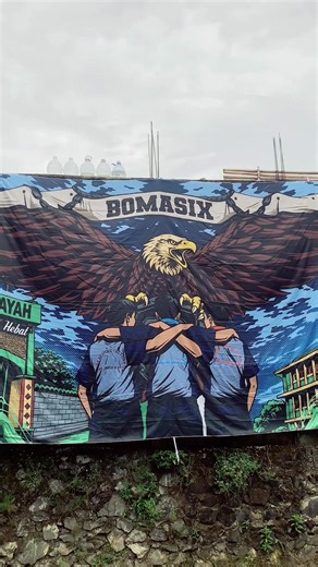 DONE GIANTFLAG UKURAN 1000x400 mau bikin bendera komunitas, kelas, organisasi dll? bisa langsung dm/wa admin #miniflag #benderaprinting #benderasatuan #benderacustom #flagprinting