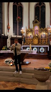 145K views · 1.9K reactions | La tournée de Noël démarre demain les amis !!J’ai très hâte de vous retrouver sur l’une des dates ;) Ça va être grandiose On se retrouve demain soir à 18h30 à Fénétrange ! | Robin Leon | Facebook