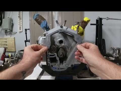Harley Cone Shovelhead Cam Chest Install. Chopper Project Pt 3