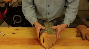 Homemade Bird Houses from a Natural Log (DIY Nesting Box) - Free Printables, Lettering, SVG Files, Tools & Apps