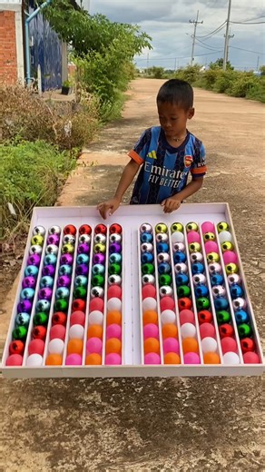 5.8K views · 85 reactions | oddly satisfying color sort | Family Games | Facebook