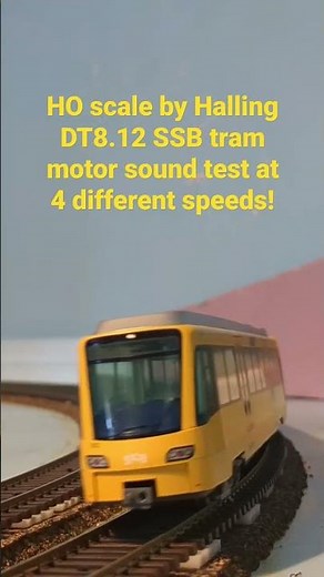 Modern tram /streetcar / LRV TEST. Multiple run bys at different speeds. HO scale model by Halling