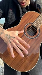 Casting my spell…🧙🏻‍♂️🖤#guitarist #flamenco #reggaeton | Andrea Chiarini