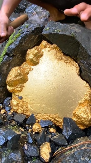Gold Amazing,,We found super rich gold #golddiscovery #findgold #goldmine