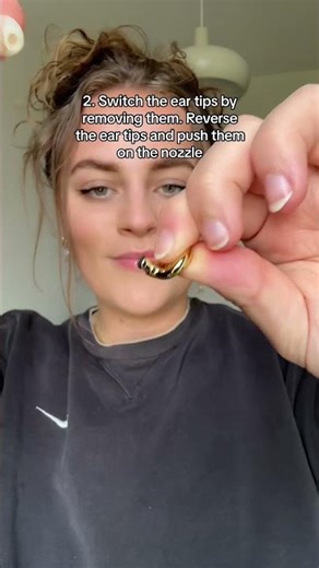 How to insert your Loop Earplugs