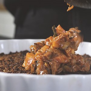 10K views · 46 reactions | Have you started any of your new year's resolutions yet? Veganuary is already in progress, but it's not too late to hop onboard. Simply swap your Classic Haggis for our vegan-friendly Veggie Haggis and try out a fun recipe like this Festive Pie  Don't forget the vegan ale! | Macsween Haggis | Facebook