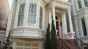VIDEO: Inside of iconic SF 'Full House' home looks nothing like show