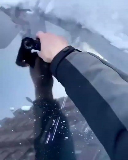 Snow Master Pro LED Turbo Blower - Clear Snow in Seconds!