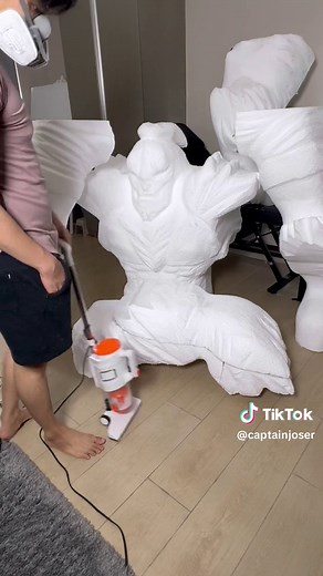 Creating Amazing Styrofoam Sculptures with Nozomi Takada