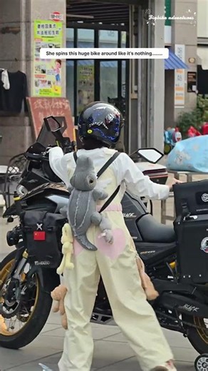 Big ADV, Tiny Rider, Giant Training Wheels – I’m Sold #vogeds625x #advriding #girlrider #bikelife