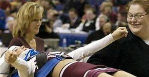 The 10 Most Brutal Cheerleading FAILs
