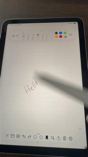 Simplistic Note taking app for ipad , first support for apple pencil, flip pages with pencil gesture