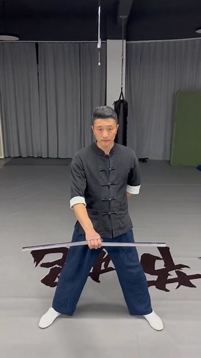 Mastering the Art of Nunchaku: Bruce Lee's Techniques Revealed