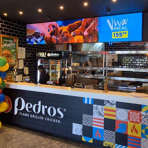 Say goodbye to static boards and manual changes. With our smart digital menu systems, updating your menu is as easy as clicking a button — from anywhere, anytime. ✅ Effortless remote content control ✅ Commercial-grade screens built to last ✅ Custom layouts for any restaurant style Serve your customers faster, smarter, and in style. It’s time to go digital. | Retail Digital Media