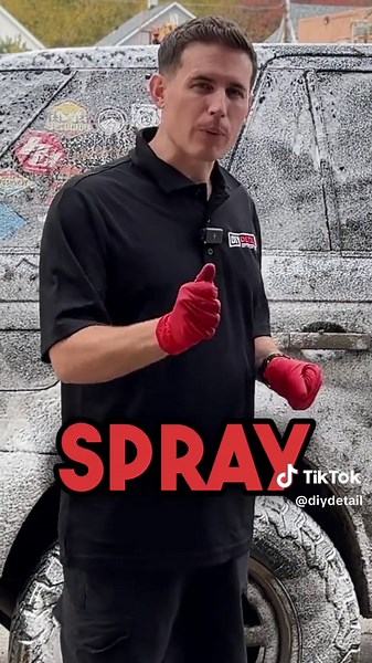 Foam vs Spray: The Best Method for Car Detailing